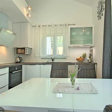 Crystallina Holiday home Umag